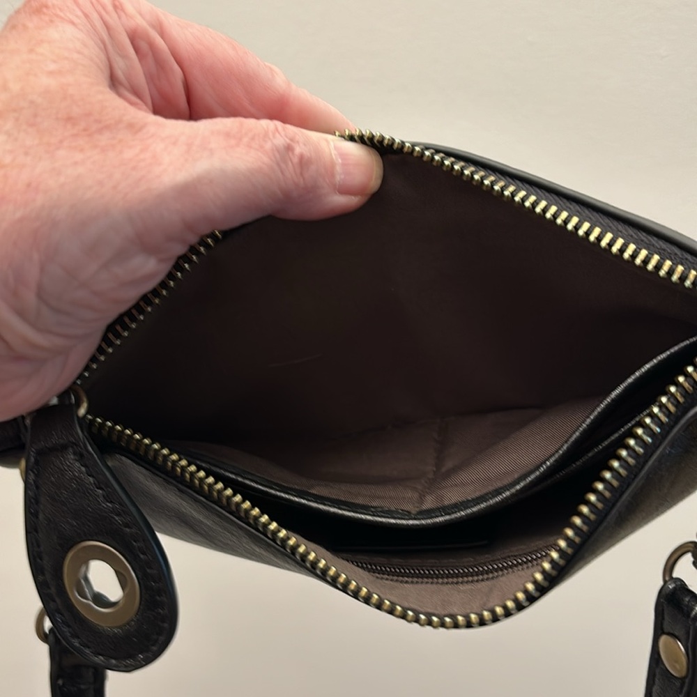 💙Joy Susan Wristlet/Crossbody Bag *EUC* - Picture 4 of 6